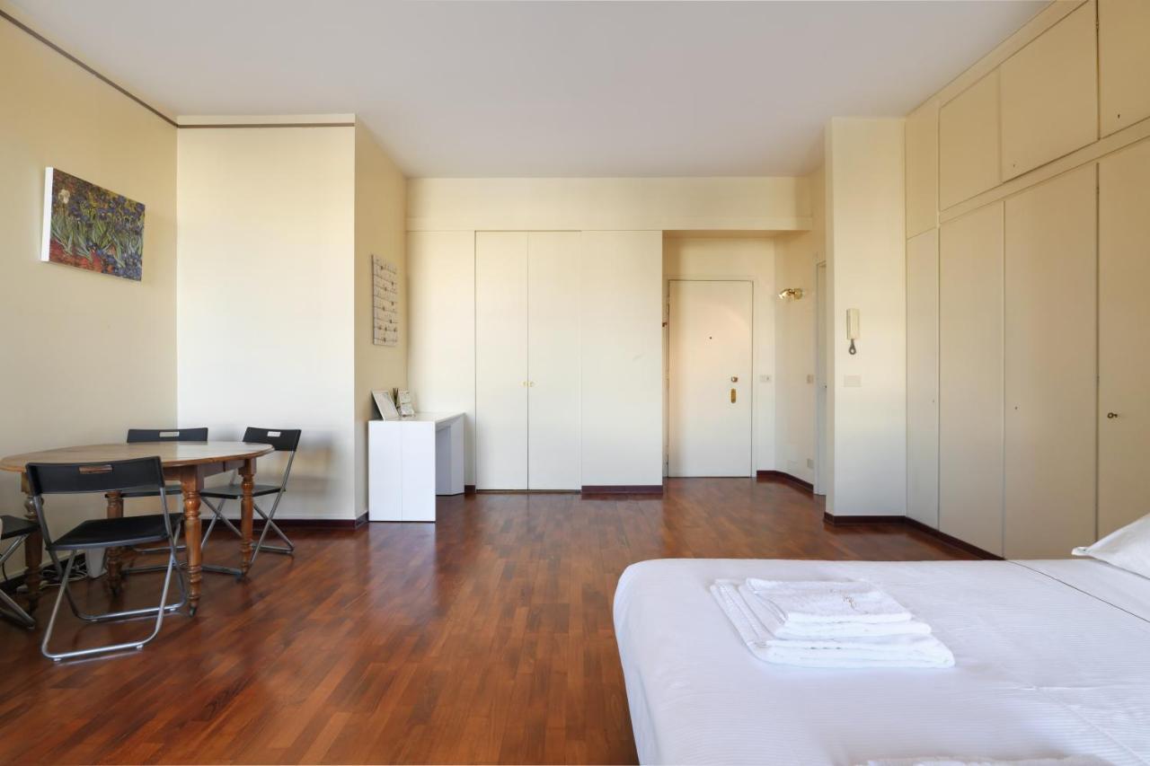 Duomo Luxury Apartment VII Milan Exterior photo