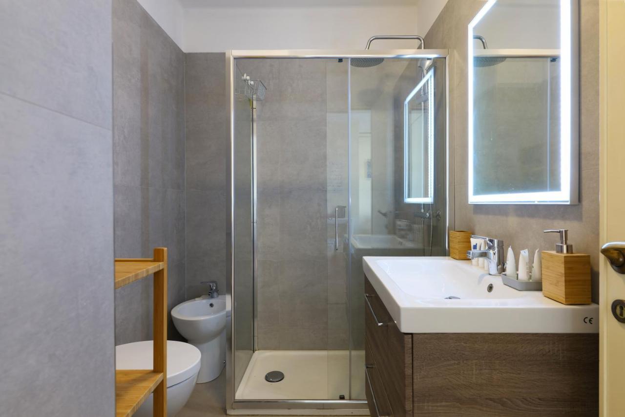 Duomo Luxury Apartment VII Milan Exterior photo